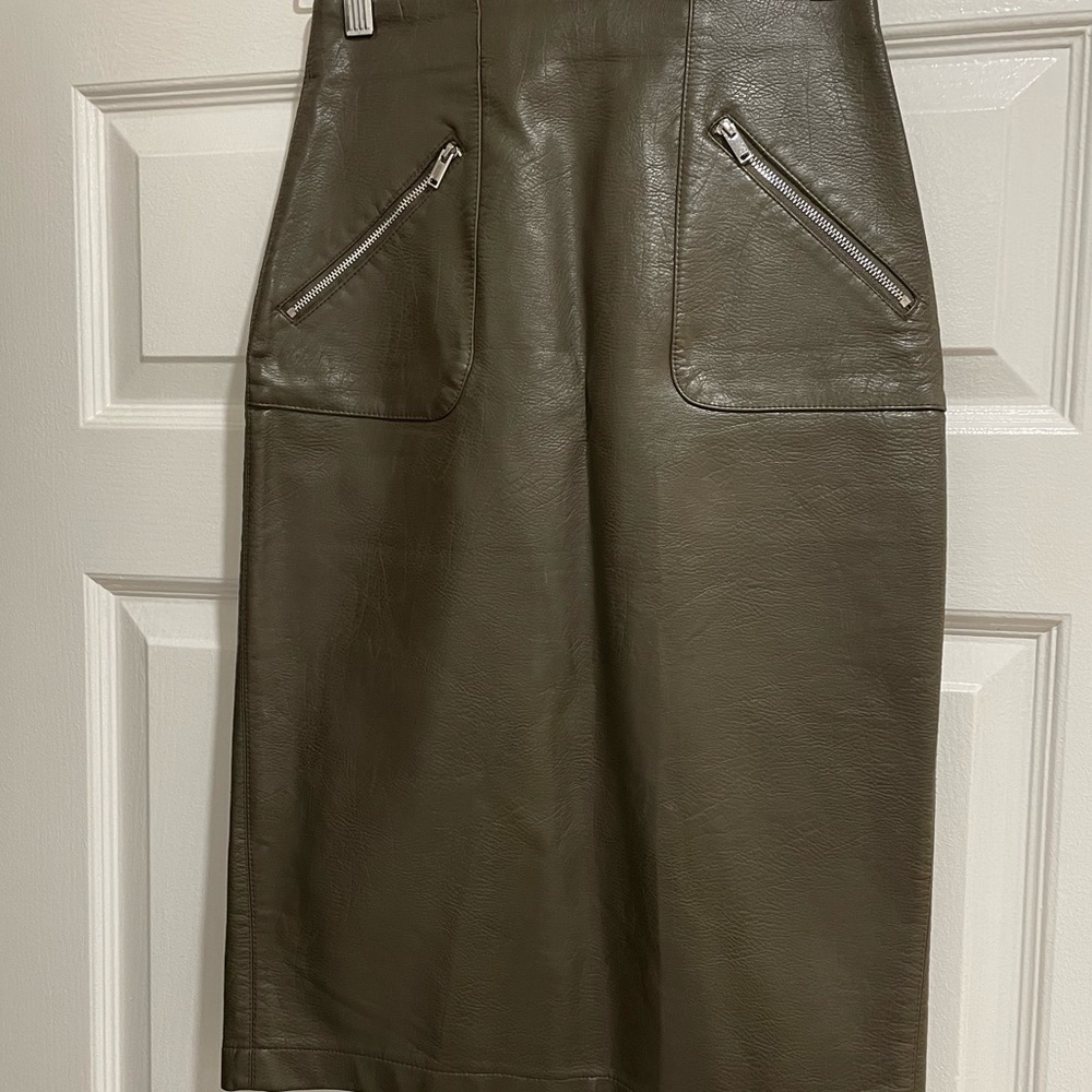 ZARA - Faux Leather Army Green Midi Skirt - size XS (has mild damage - video)